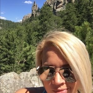 Meet your Posher, Krista