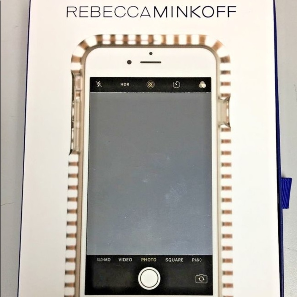 iPhone 7 light up selfie case. BNWT