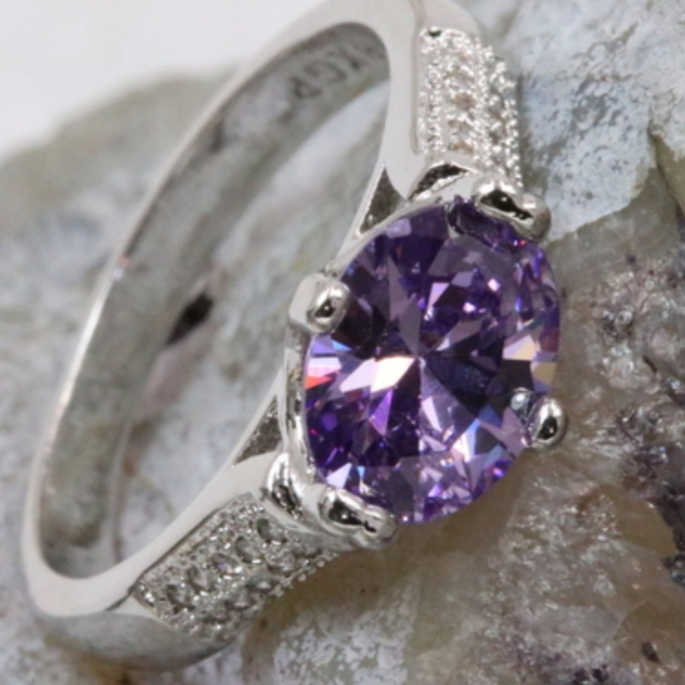 ladie's Ring
