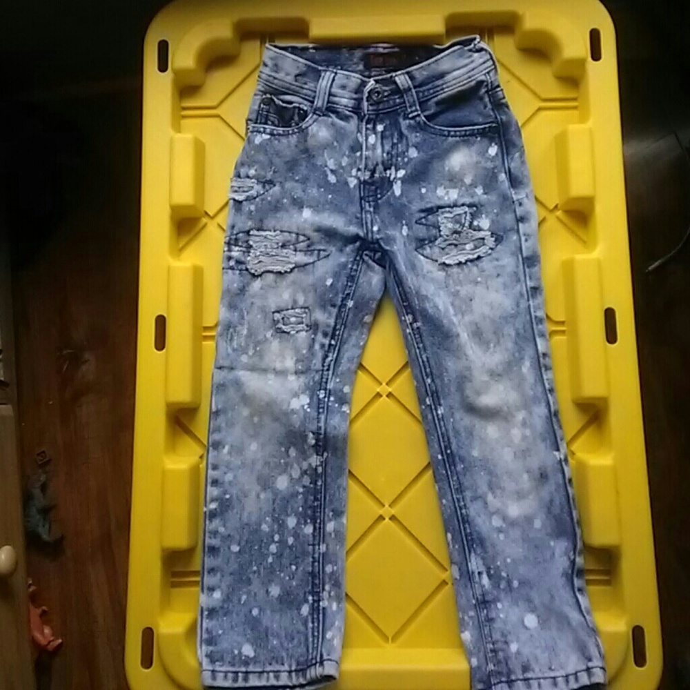 🚫Lion dynasty distressed jeans