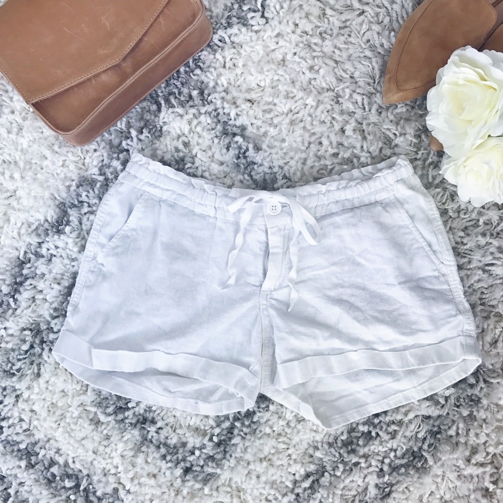 🌕$5 SALE🌕 Old Navy White Linen Short Shorts