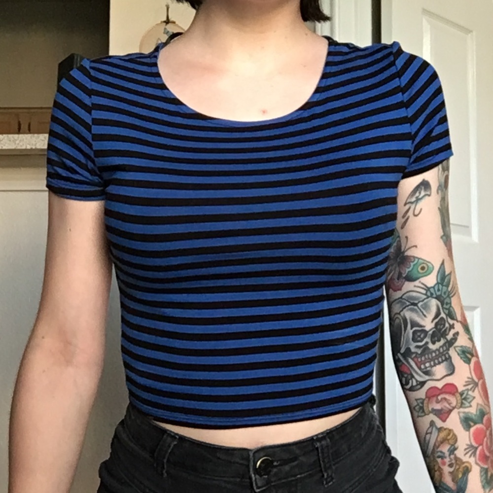Fitted Forever 21 blue/black striped crop top.