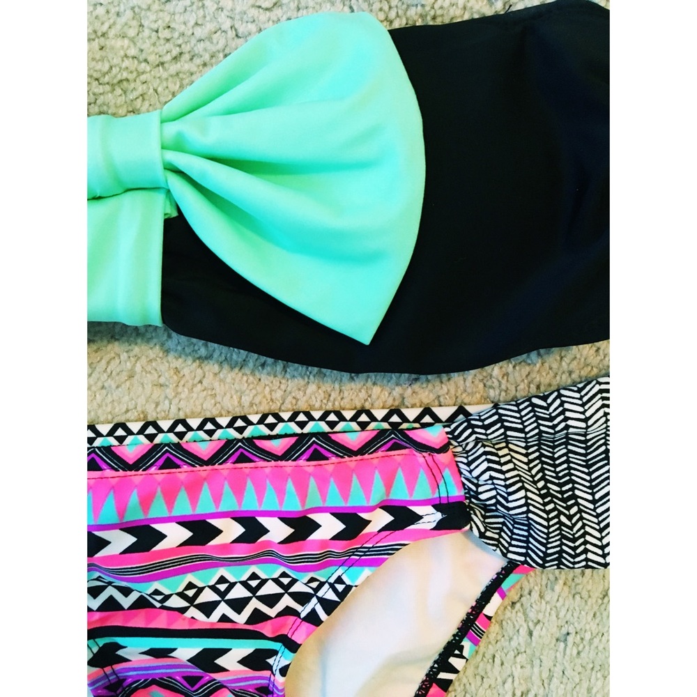 SOLD • 🌸Mix&Match Swimsuit Set🌸