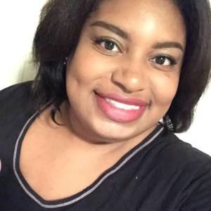 Meet your Posher, Tia