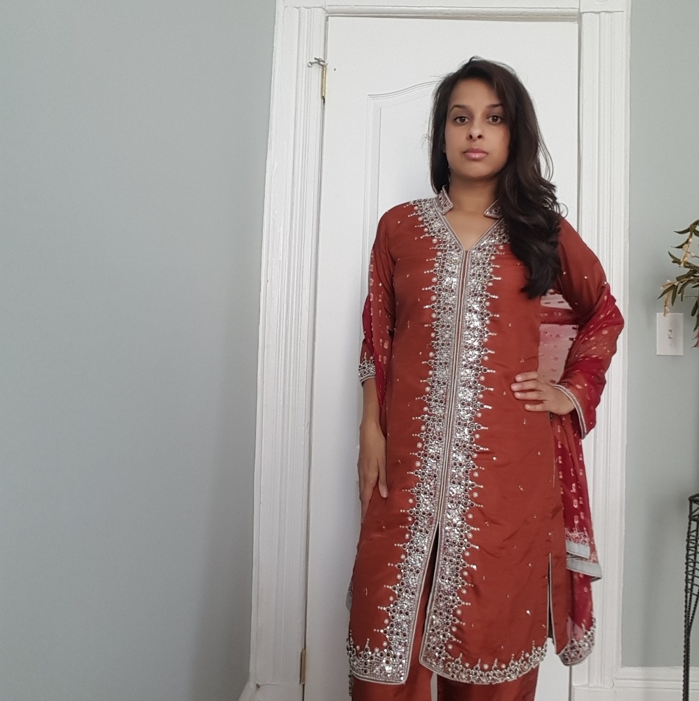 Pakistani shalwar suit