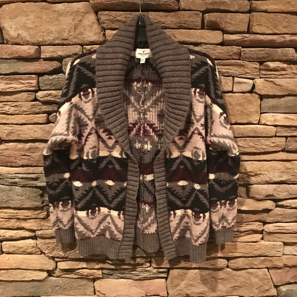 American Eagle Outfitters Sweater