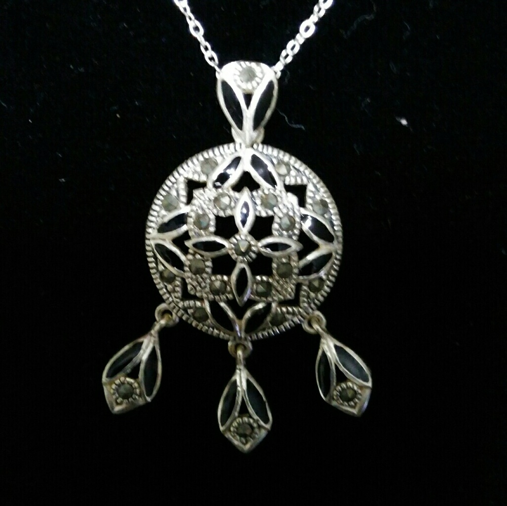 Sterling silver brand new antique style necklace