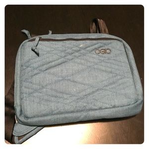 Ogio laptop bag, barely used!