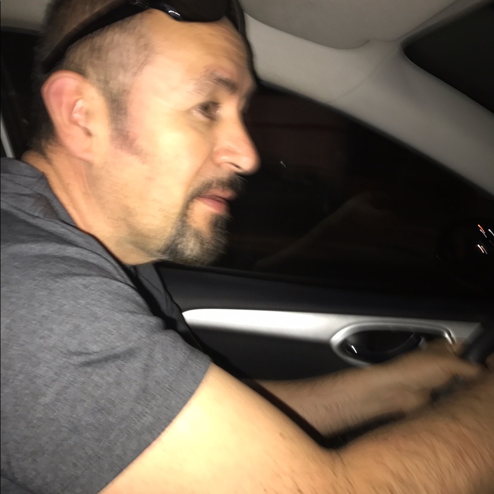 Meet your Posher, Carmen