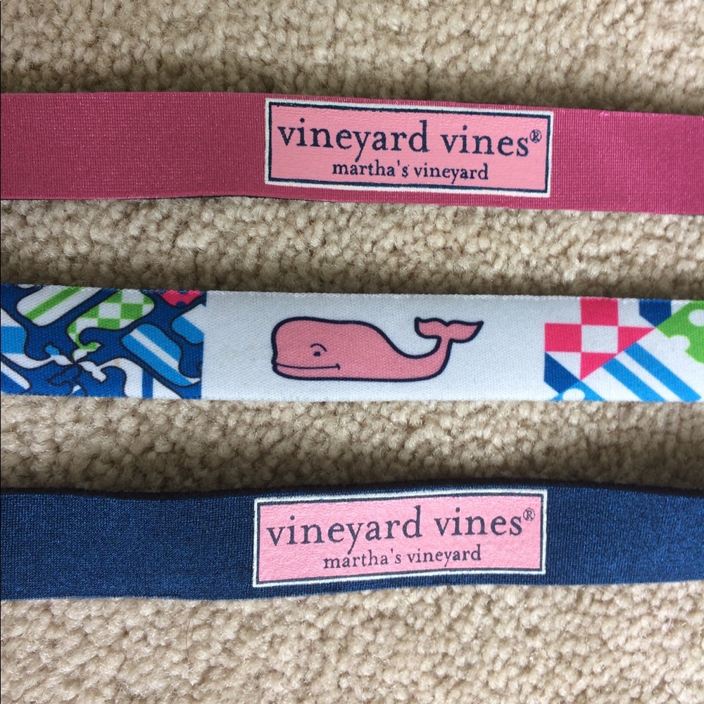 Vineyard Vines Croakies Set