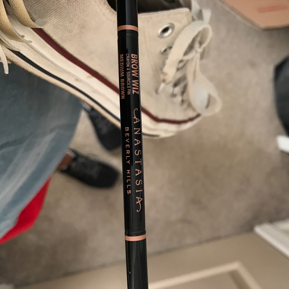 NEW Anastasia Brow Wiz