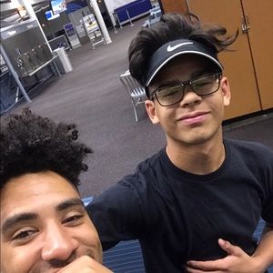 Meet your Posher, Abel