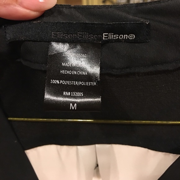 SALE FINAL NWOT boutique black/white top - Picture 2 of 4