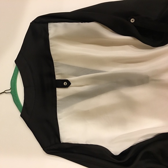 SALE FINAL NWOT boutique black/white top - Picture 4 of 4