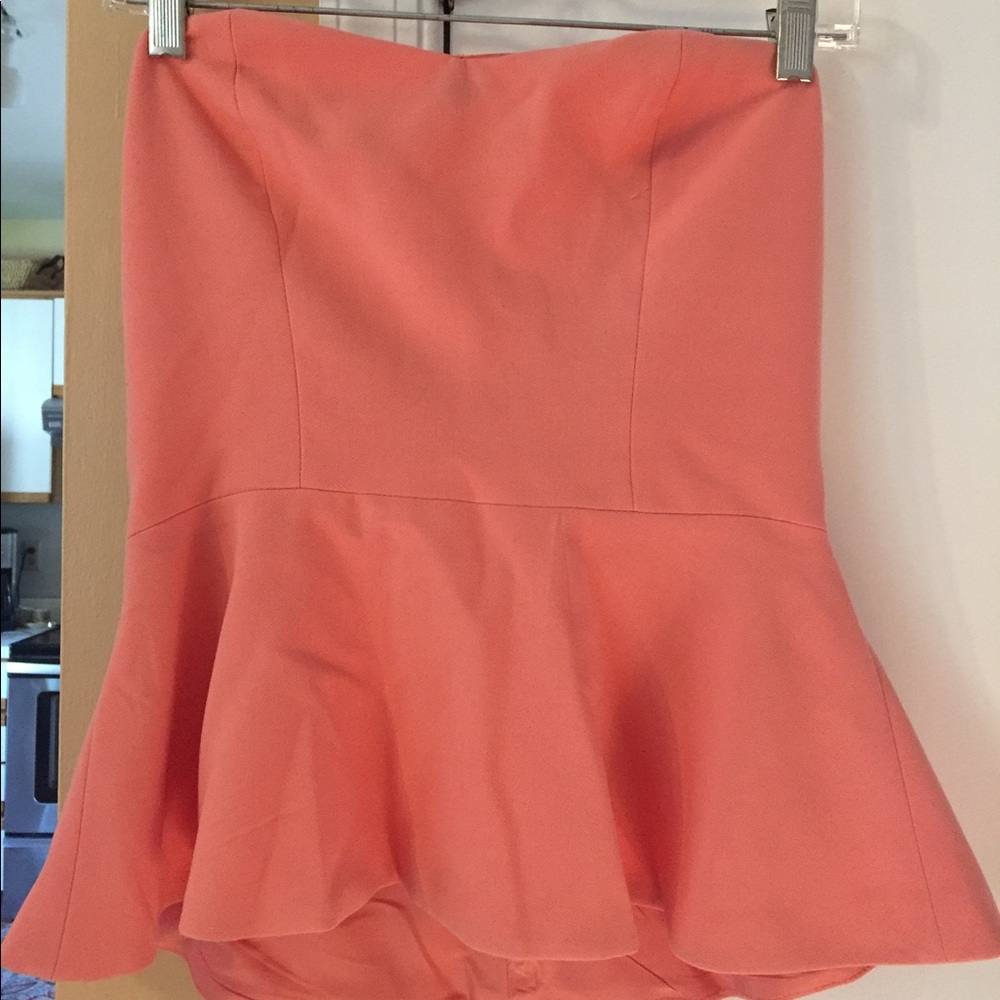Coral strapless top
