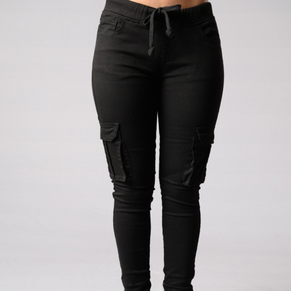 Fashion Nova Cargo Pants