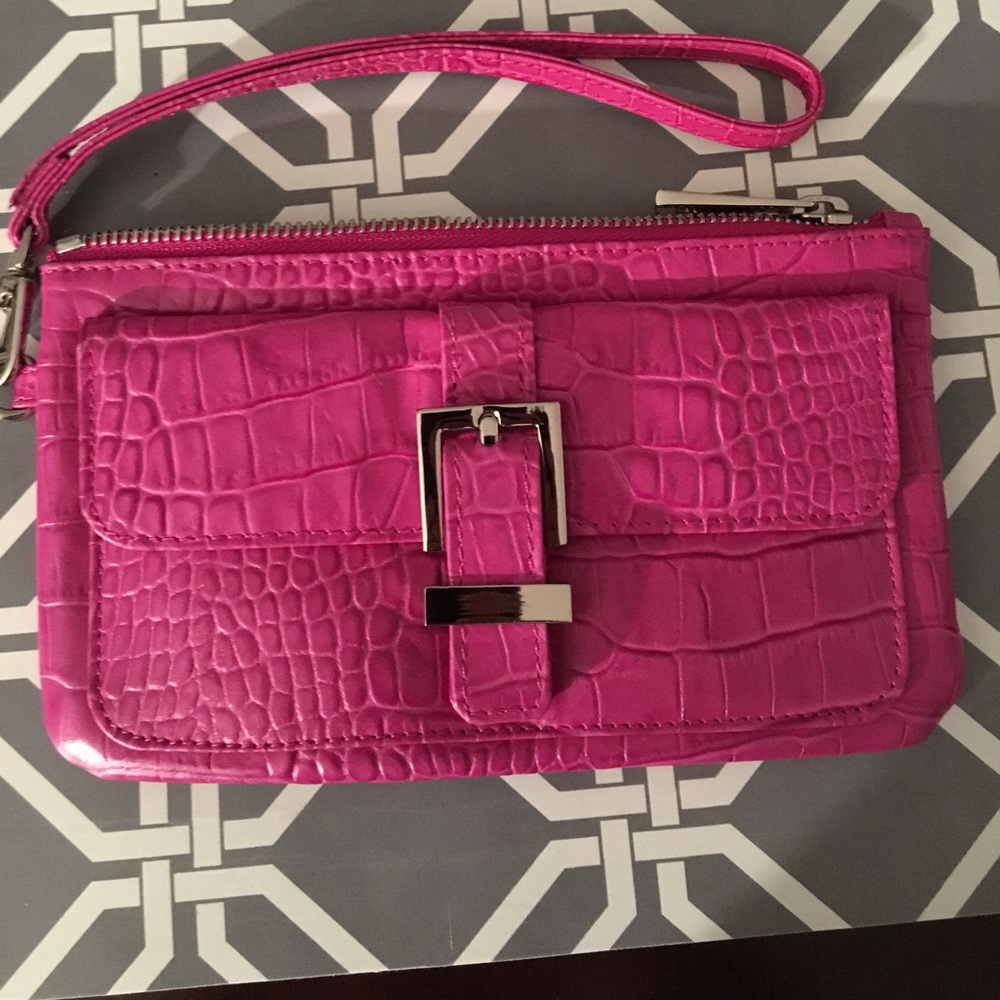 Express wristlet