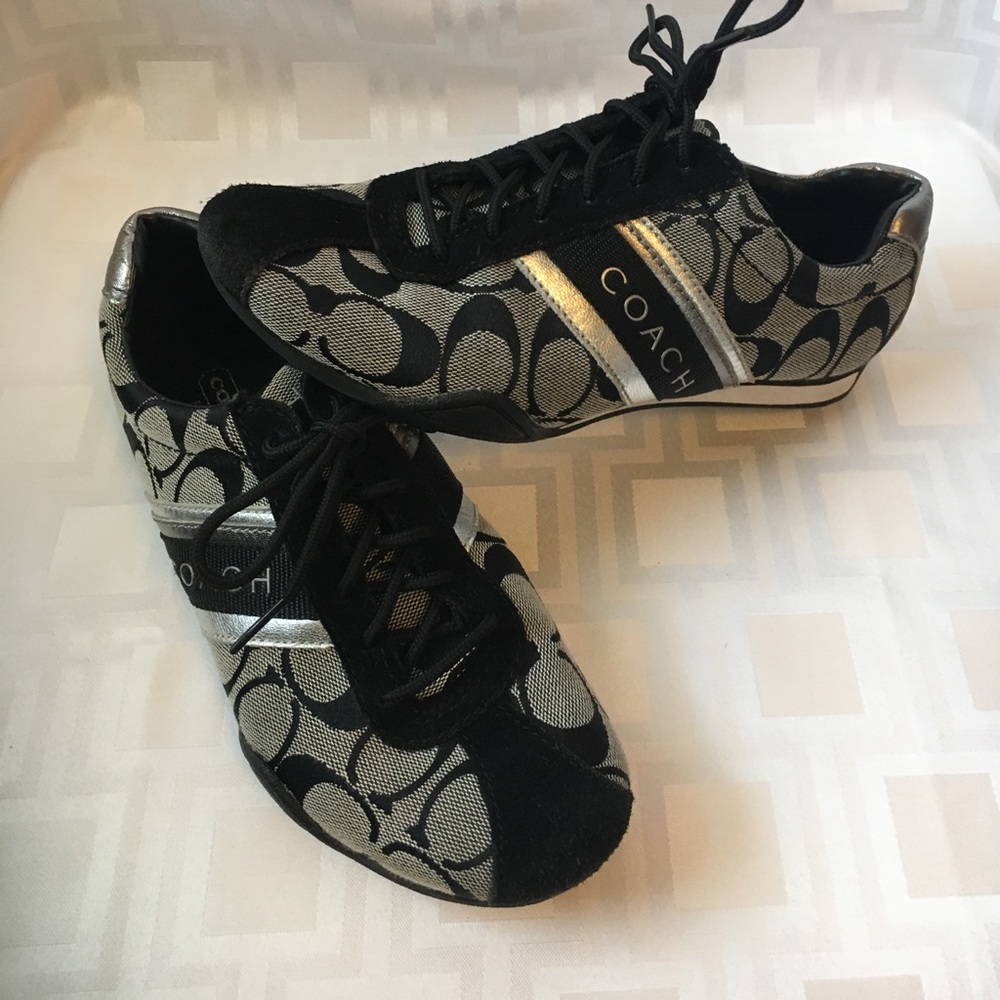 Coach EUC black/grey/silver Q582 Jayme 5.5