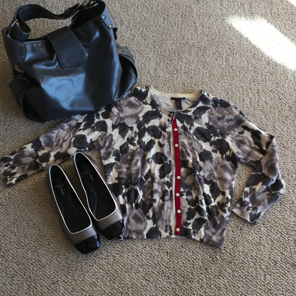 Gray Lucky cardigan size M