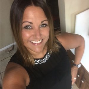 Meet your Posher, Rebecca
