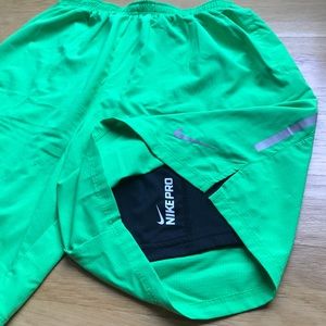 NIKE Men's 7" Phenom 2-in-1 Lined Running Shorts