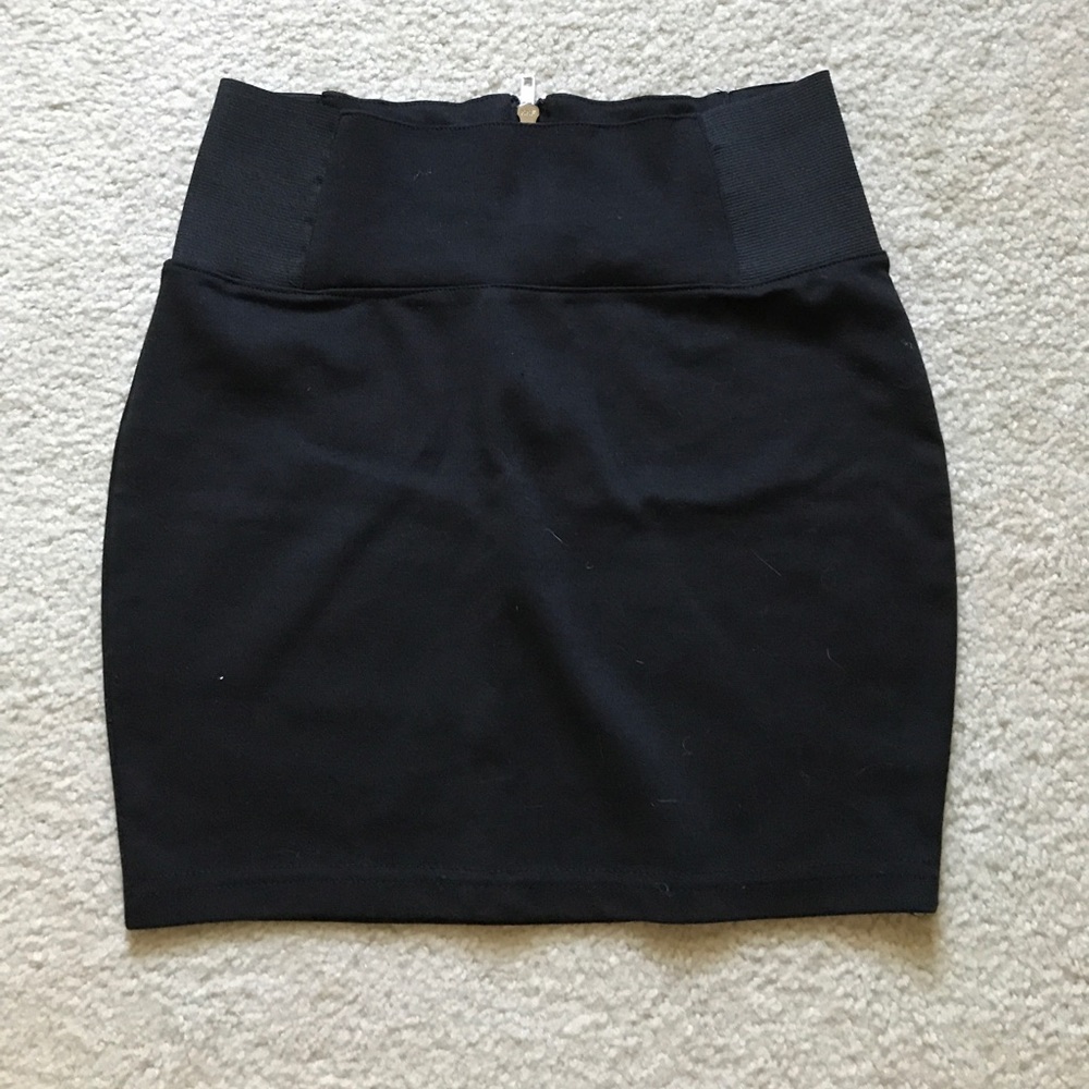 Black skirt