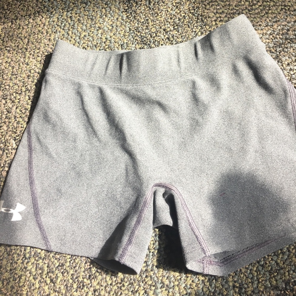 Under Armour compression shorts - like new!