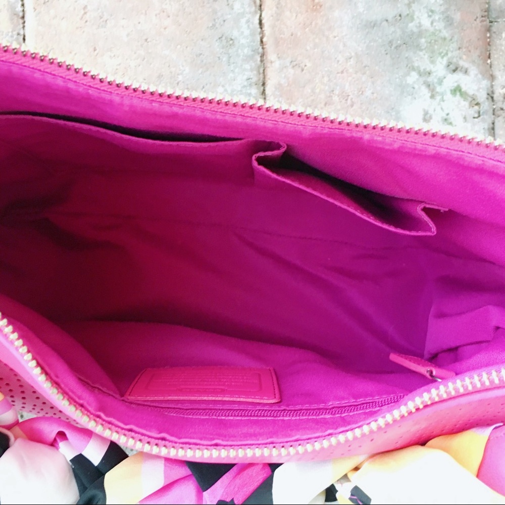 COACH-Perforated signature C in Watermelon - Picture 3 of 5