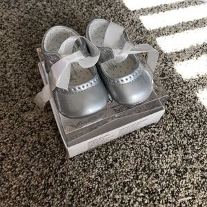 Mayoral newborn shoes
