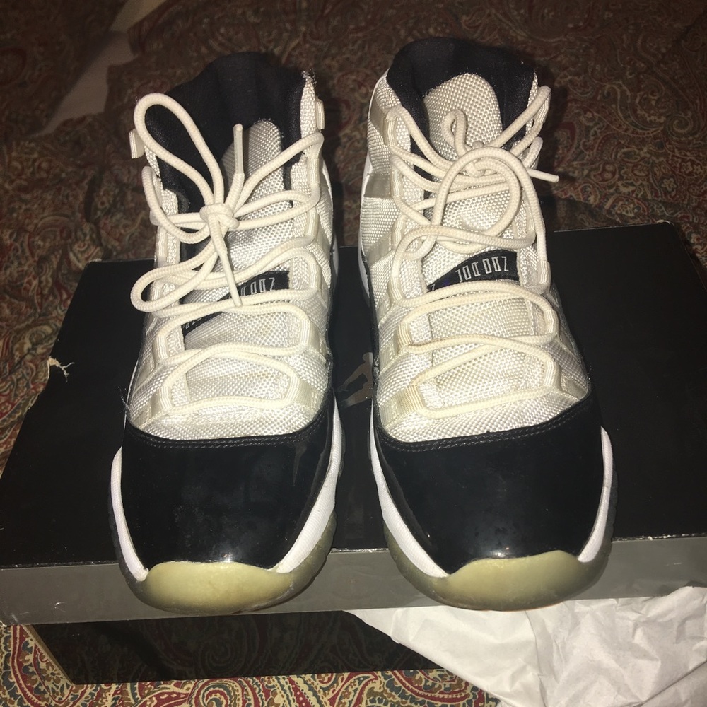 Jordan 11s