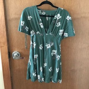 FREE PEOPLE green floral dress