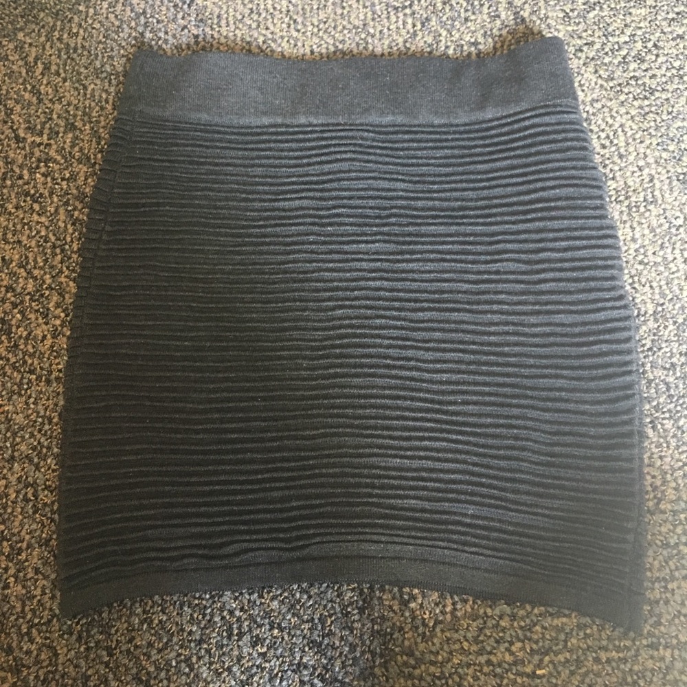 Sweater mini skirt