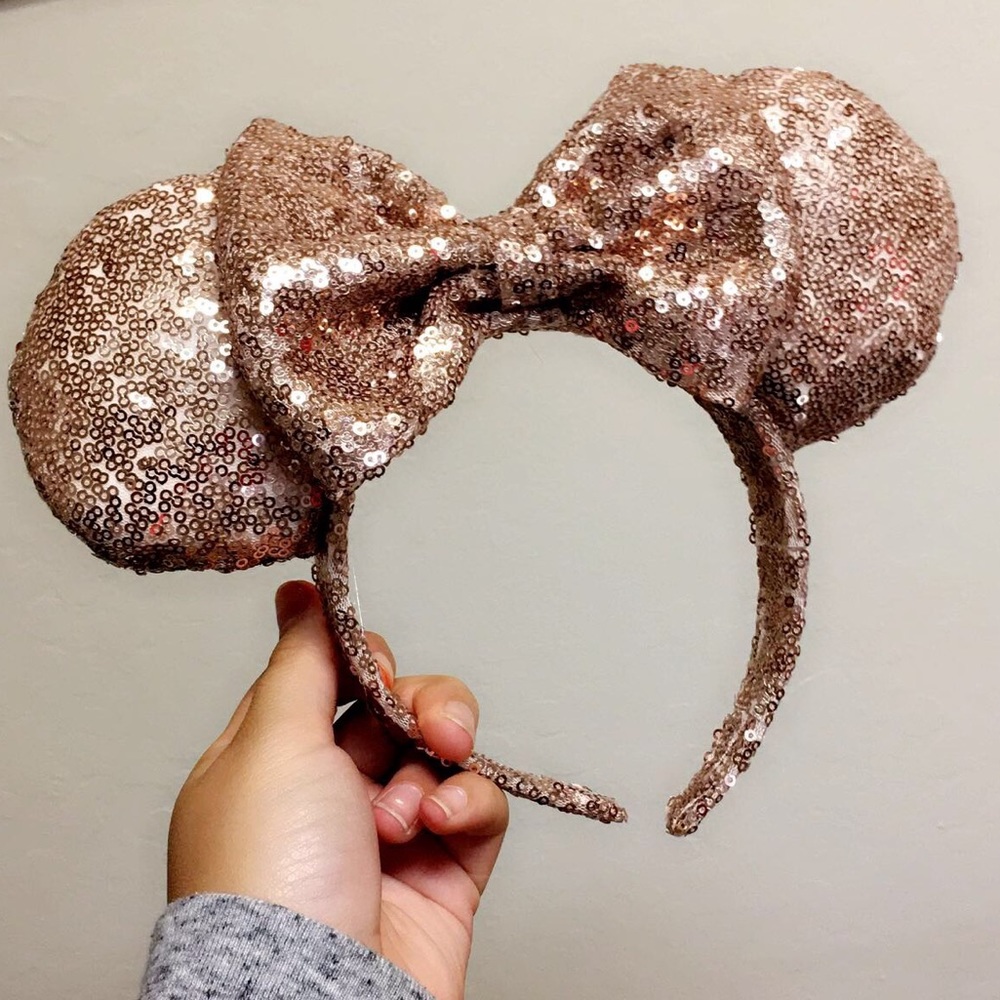 Rose gold minnie ears