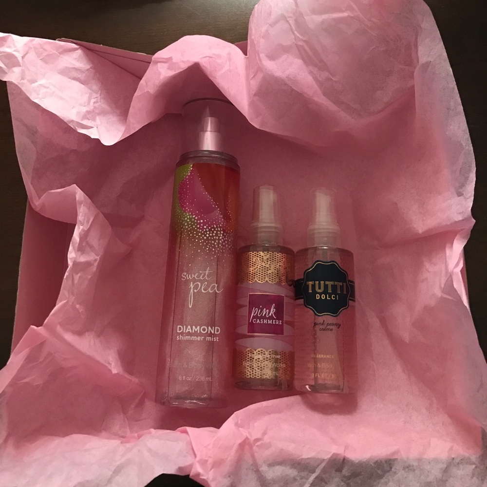 Bath and Body Works Sprays 3 for $6