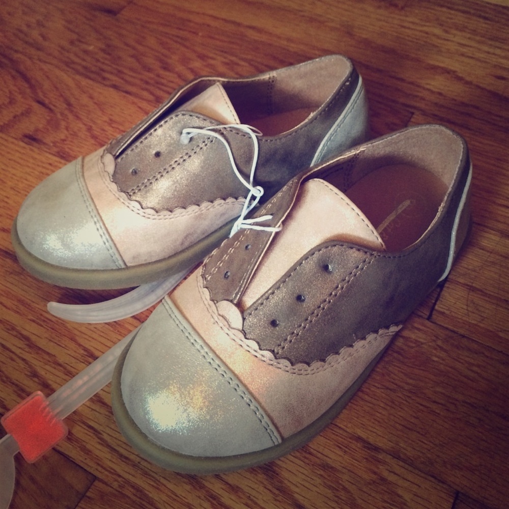 New bronze blush gold girls oxfords 8 cat jack