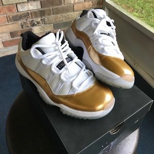 Jordan retro 11 low (Closing ceremony)