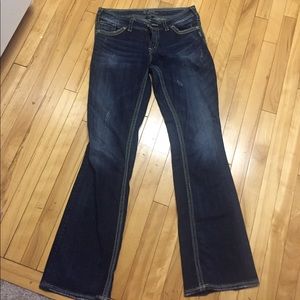 Silver Jeans-Suki Surplus - 30x34 -great condition