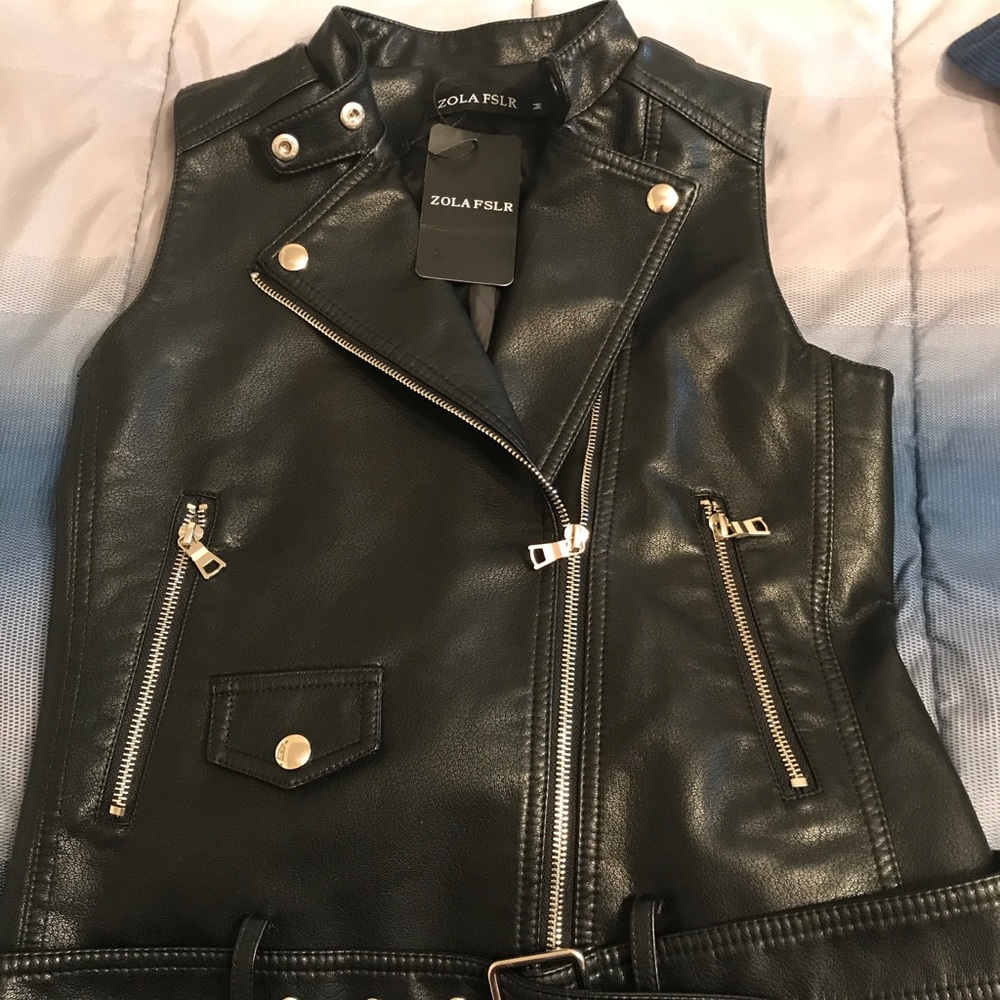 Woman biker black leather vest with tags