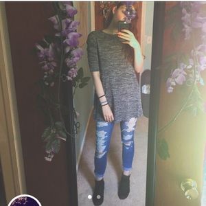 Marled grey flowy tunic top