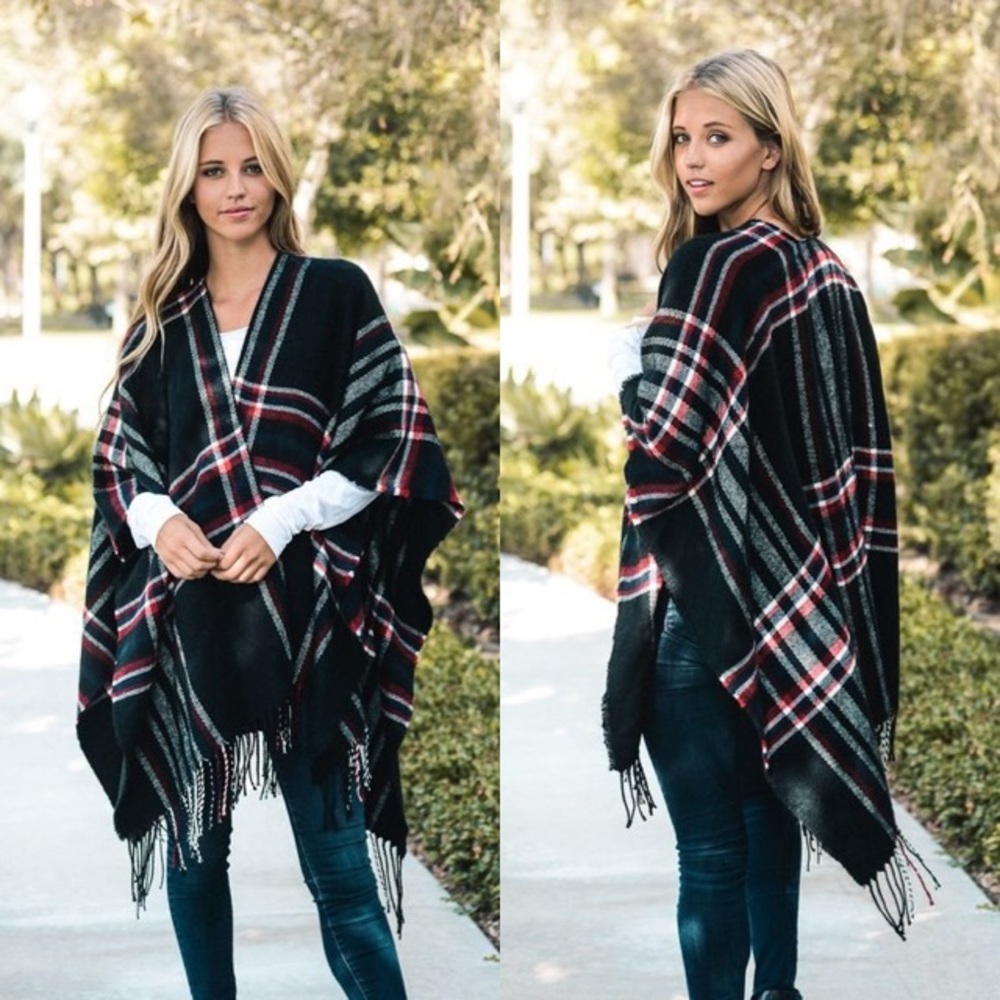 3 PACKS BLACK Ponchos