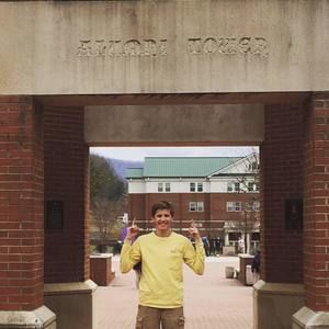 Meet your Posher, Dylan