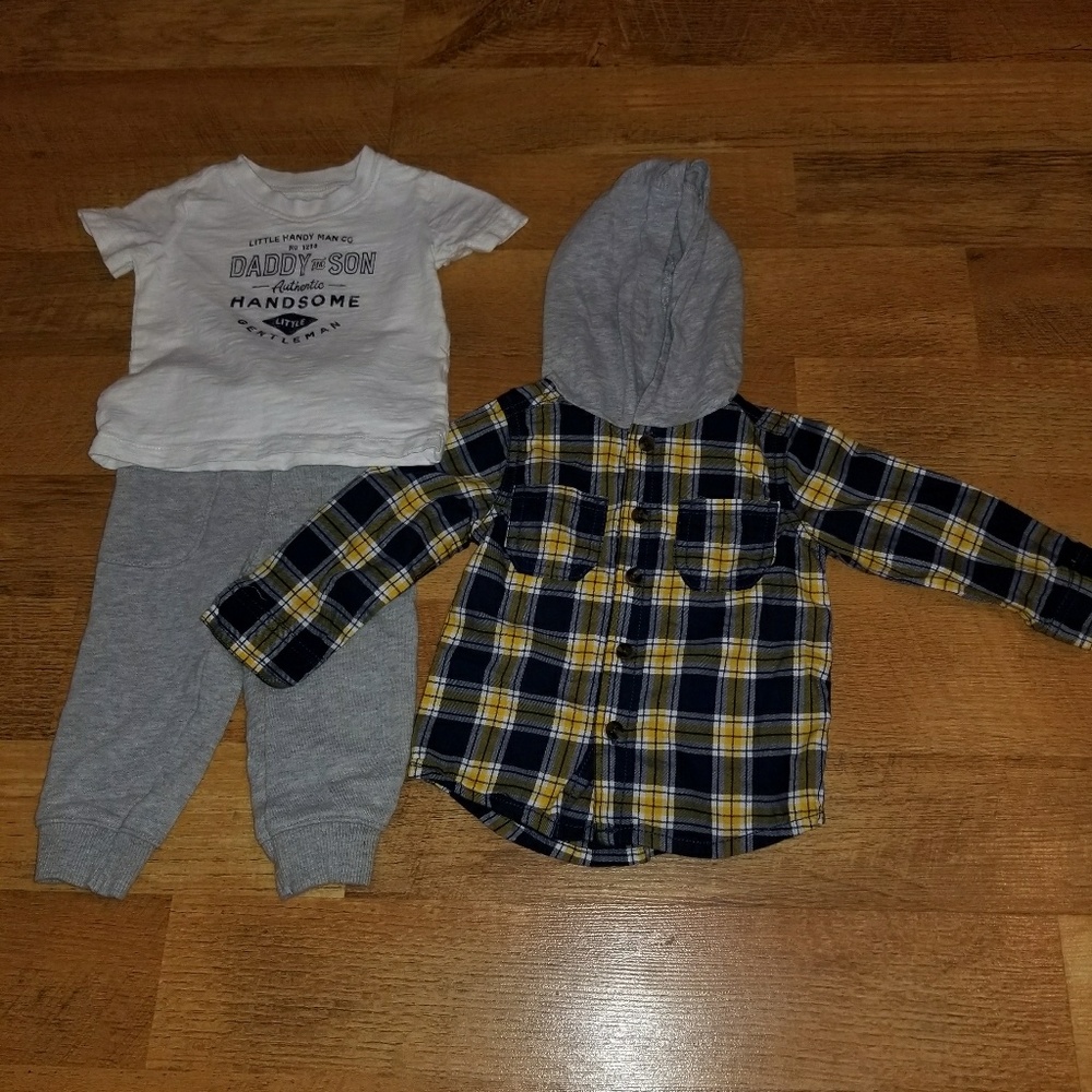 Carter's outfit