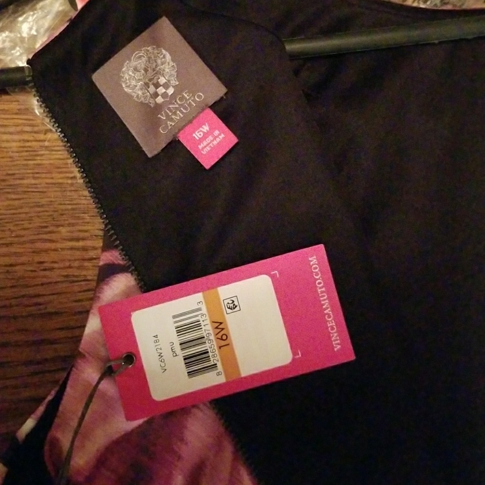 Dress - Picture 5 of 5