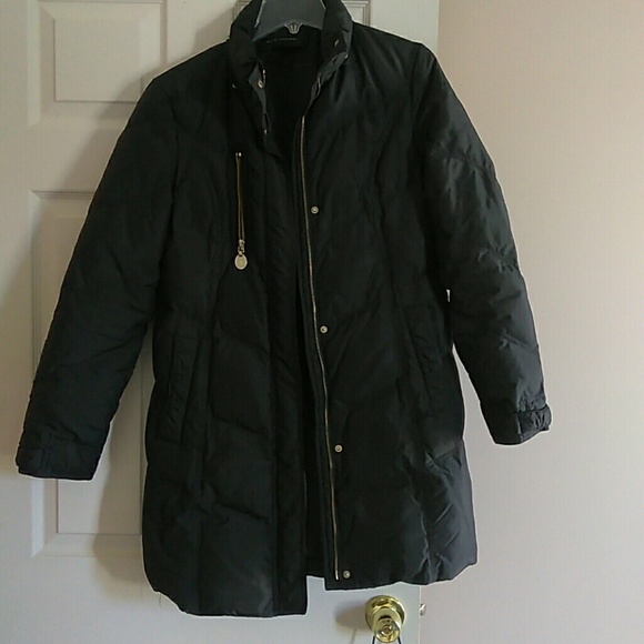 Elie Tahari Jackets & Blazers - Elie tahari puffer jacket Elie Tahari Jackets & Blazers - Elie tahari puffer jacket
