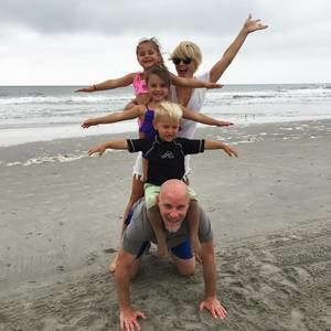 Meet your Posher, Carrie