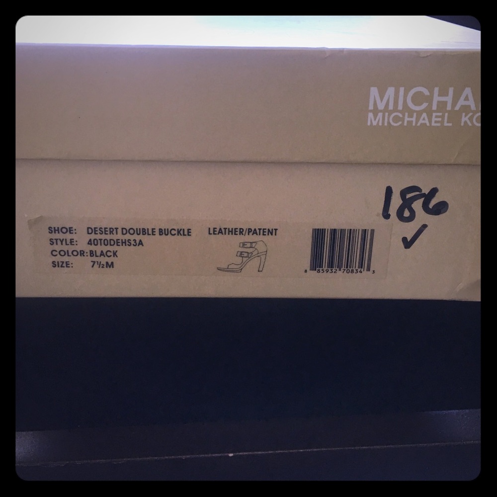 Michael Kors leather/patent Double Buckle Heels