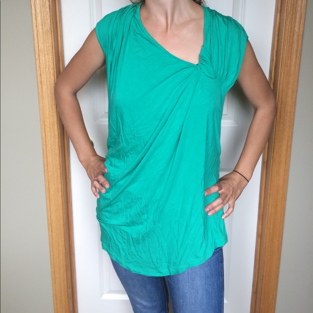 Sundance green shirt
