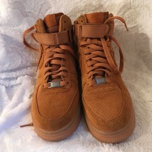 Tan Suede AF1