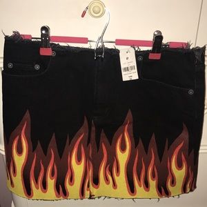 BNWT LF Flame Skirt