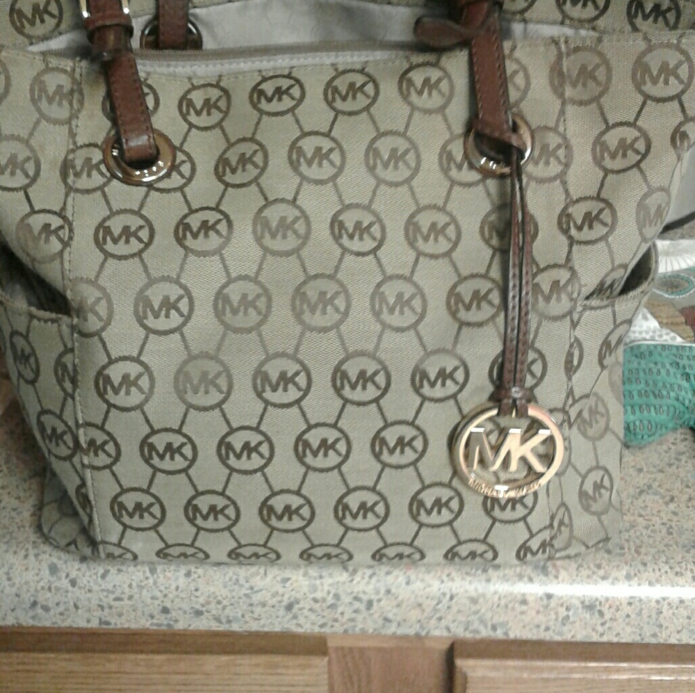 Browm mk purse